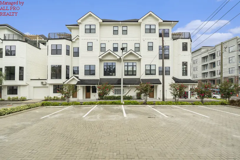 573 Boca Ciega Point Blvd